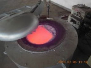 350kg铝液保温炉 坩埚炉 坩埚炉 东莞万江金力泰电炉厂